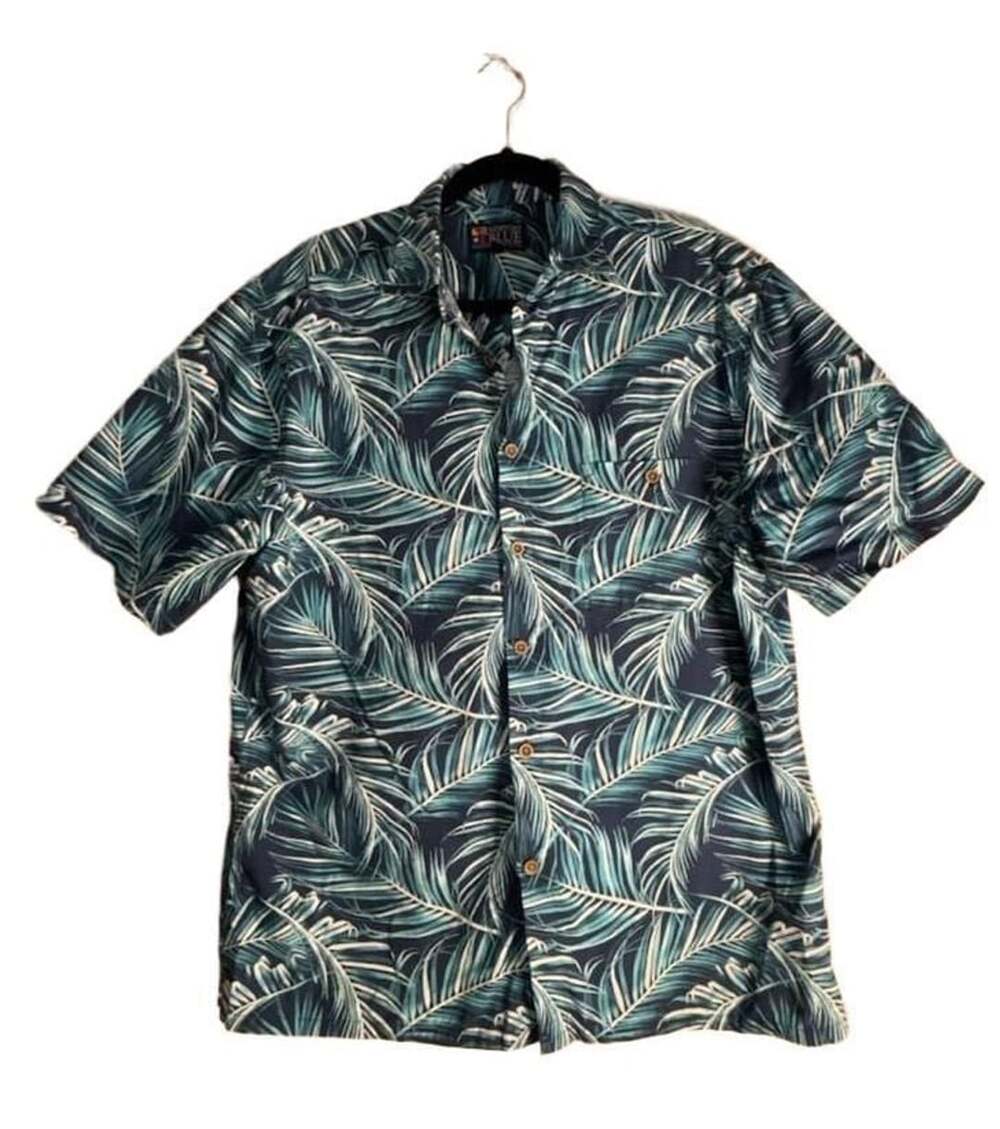 Newport Blue Short Sleeve Button Down Shirt Size MD Blue Palm Leaf